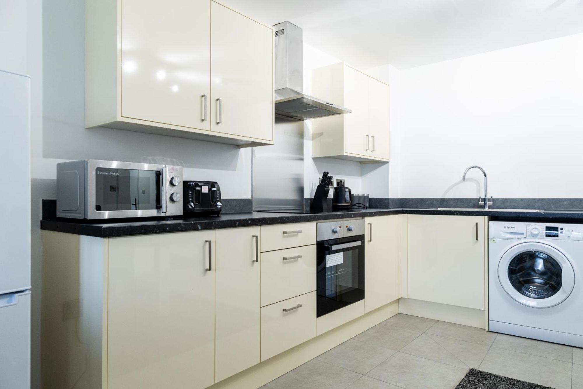 Spacious Ground Floor Apt Near Old Trafford Stadium Manchester Eksteriør bilde